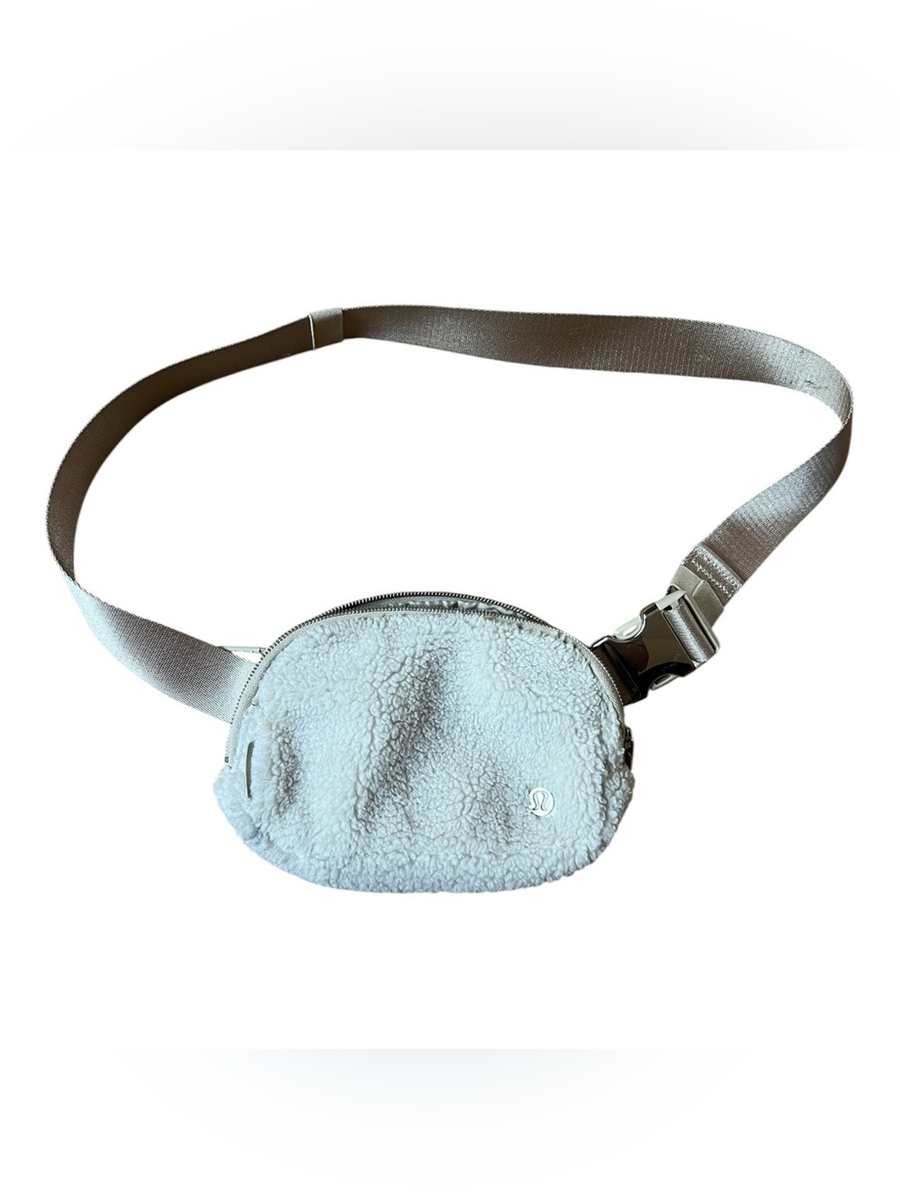 Lululemon Everywhere Belt Bag Sherpa Cream Ivory Silver Hardware